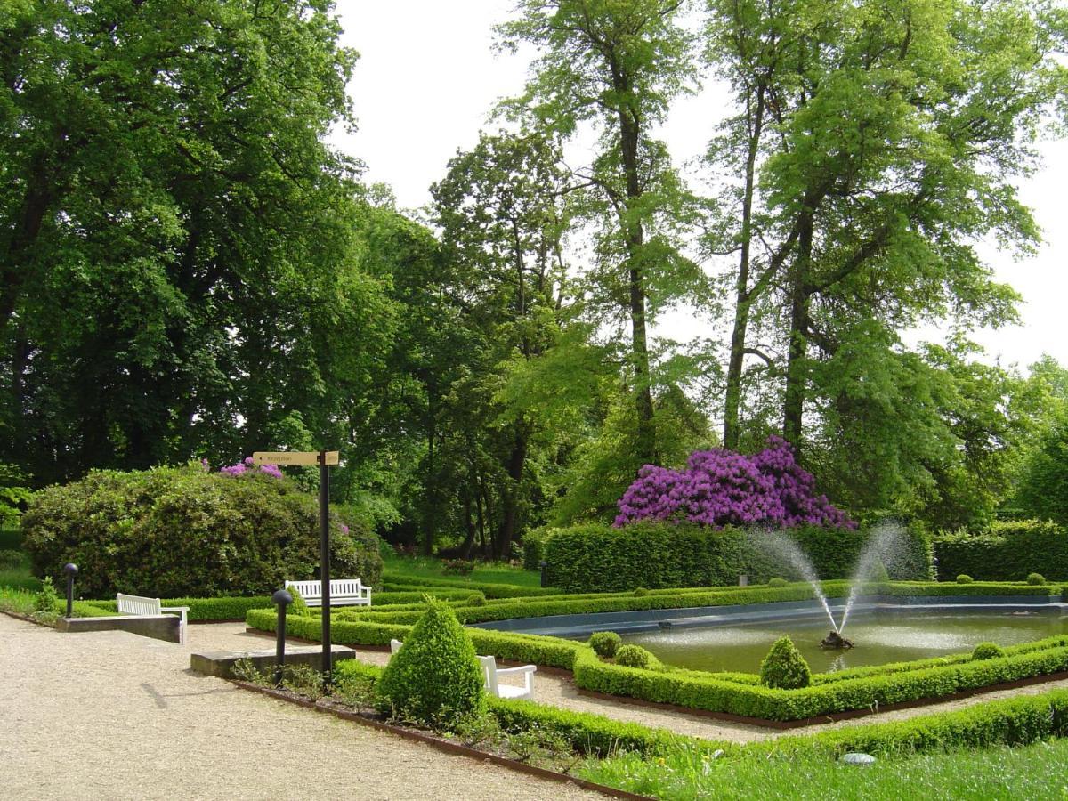 Hotel Schloss Schweinsburg Neukirchen-Pleisse Ngoại thất bức ảnh
